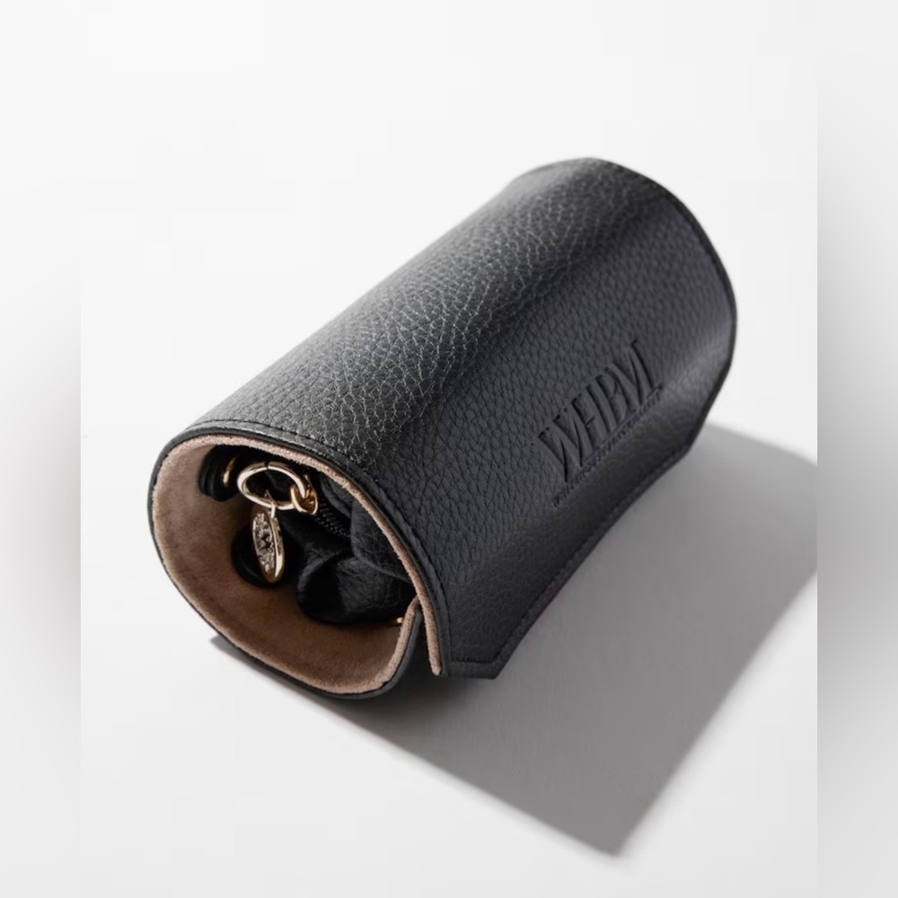 WHBM Rollup Jewelry case